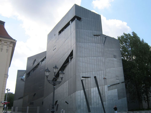 Museo Ebraico, l'opera di Daniel Libeskind a Berlino