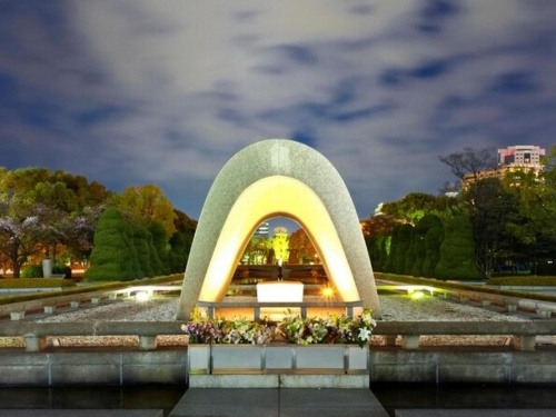 Hiroshima victims memorial cenotaph